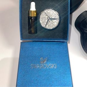New In Box Swarovski Mercedes Benz Emblem Refillable Oil Air Freshener